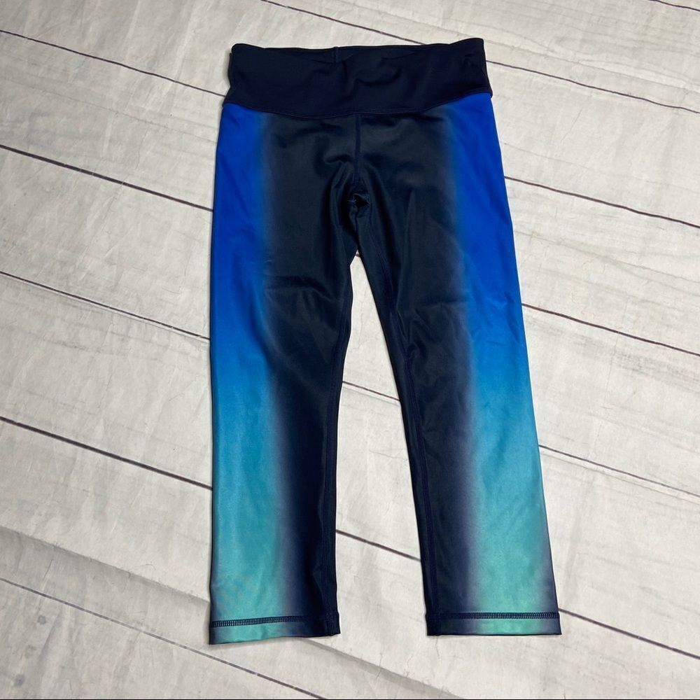 Gap Fit womens crop workout pants ombre xs